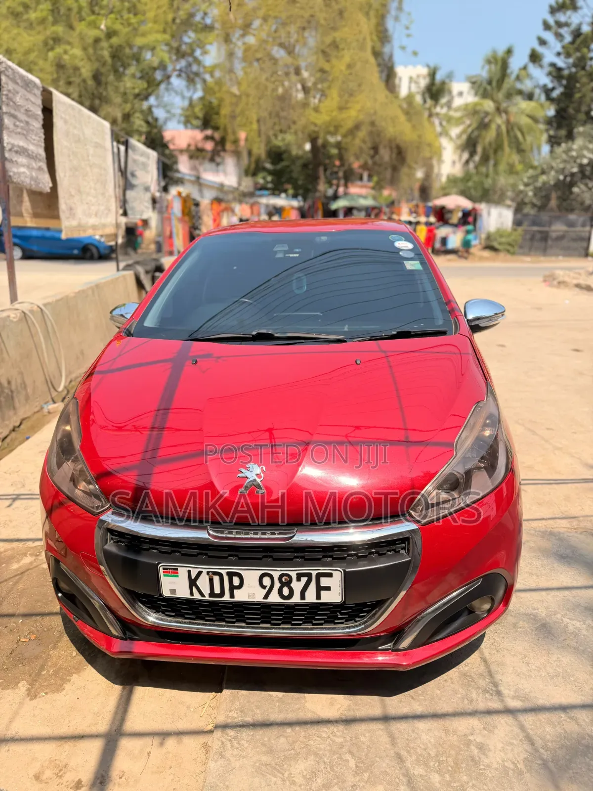 Peugeot 2008 2017 Red