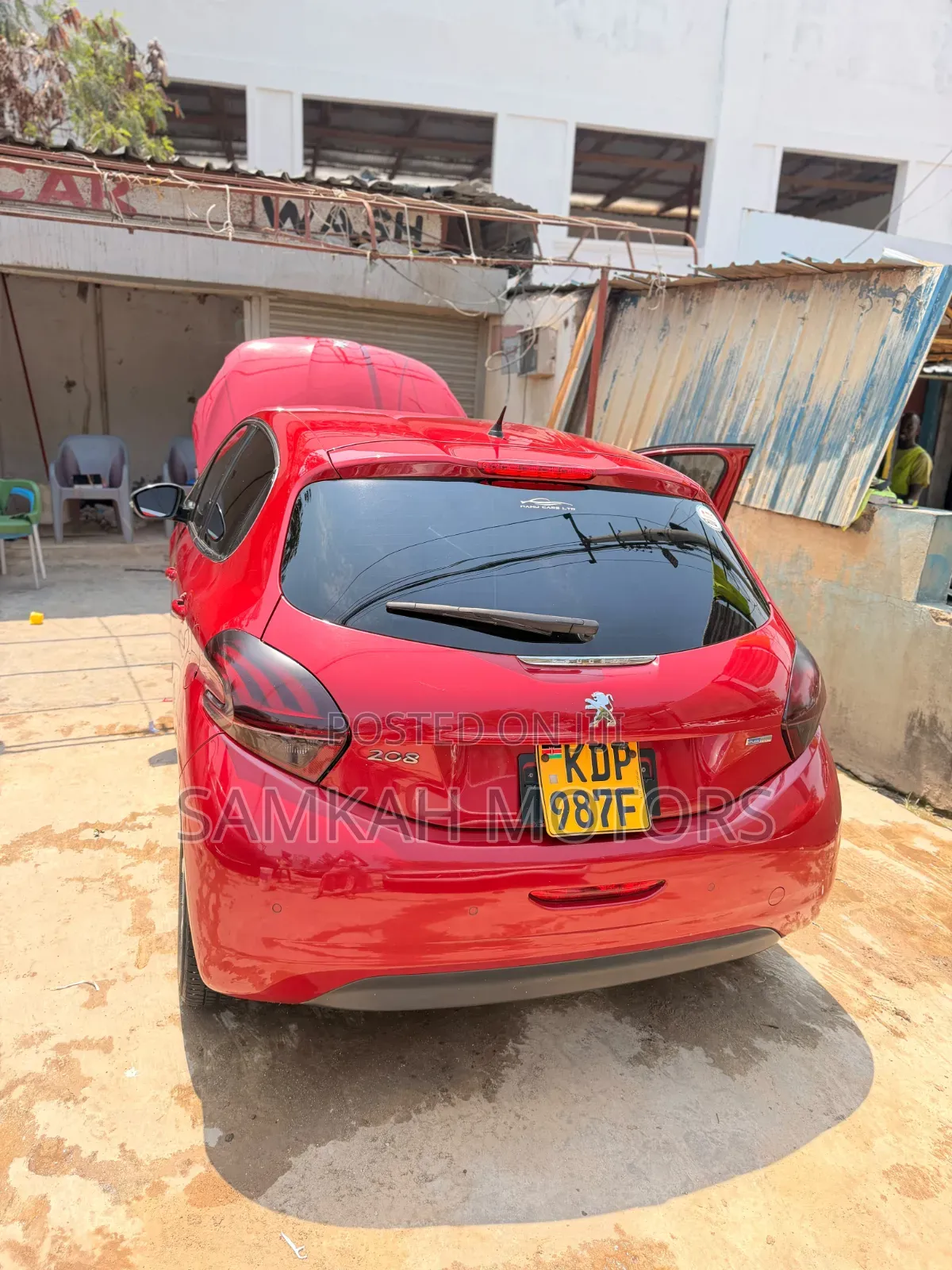 Peugeot 2008 2017 Red