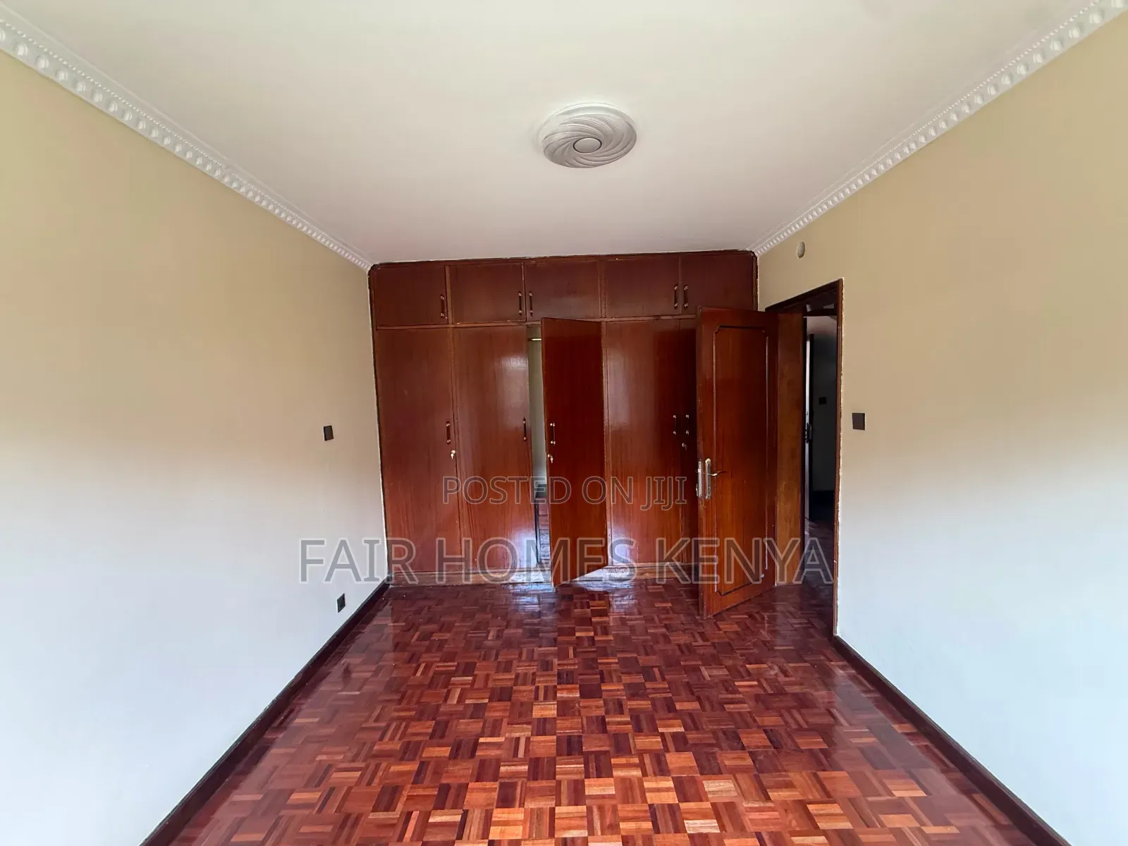 4bdrm Townhouse / Terrace in Riara Road, Maziwa for rent