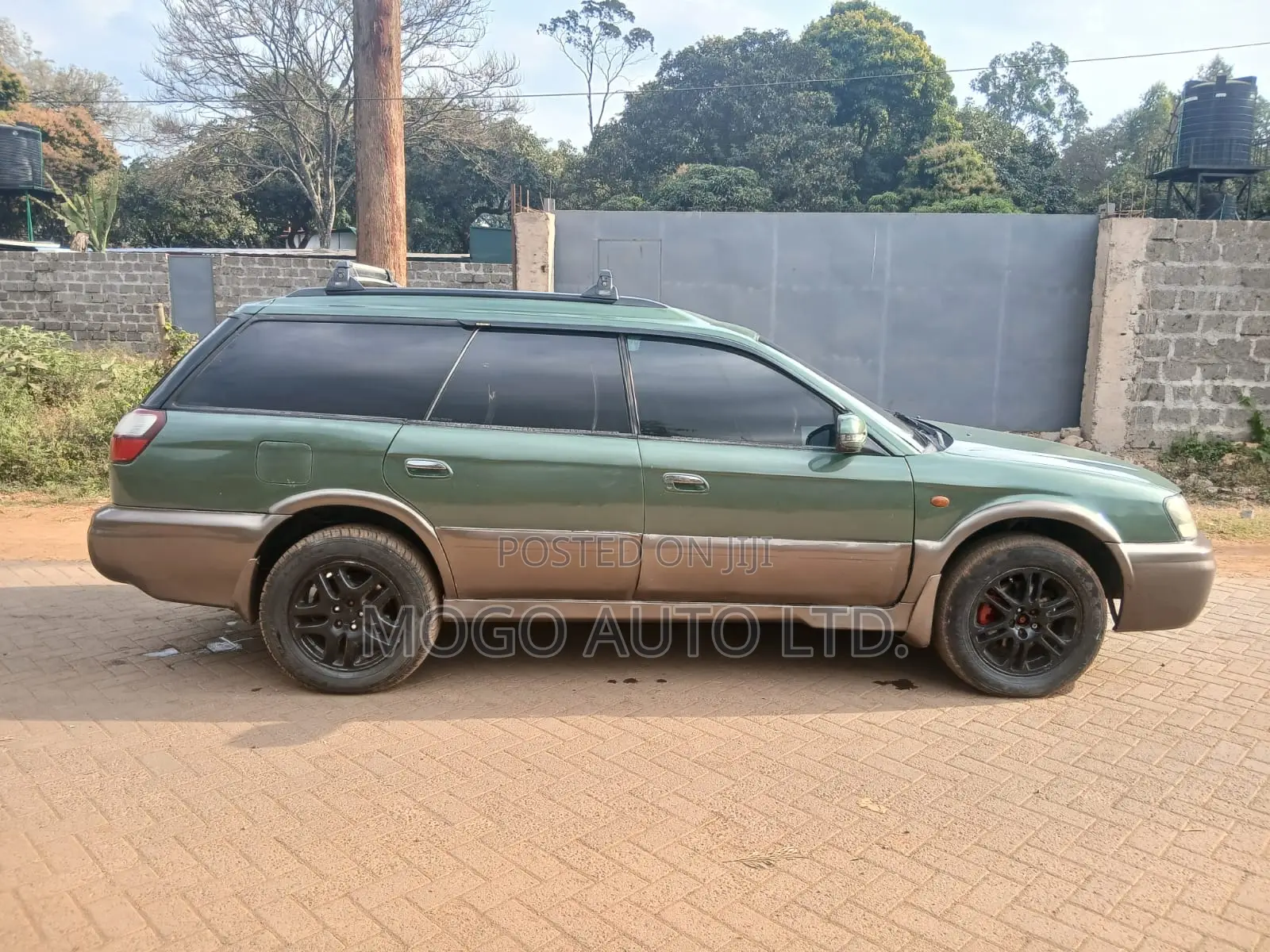 Subaru Outback 2002 Green