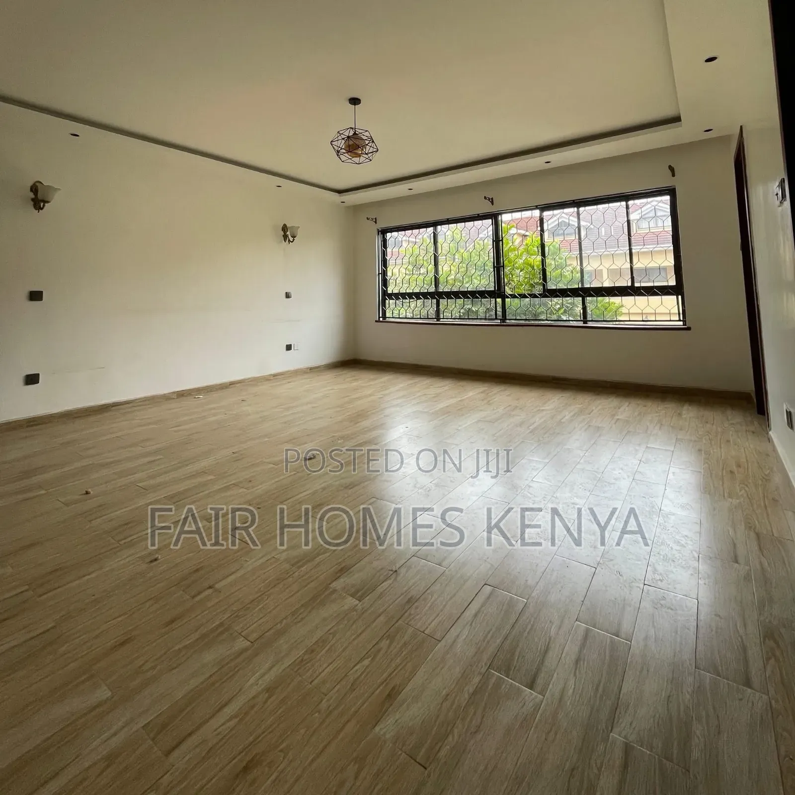 5bdrm Townhouse / Terrace in Gitanga Road, Maziwa for rent