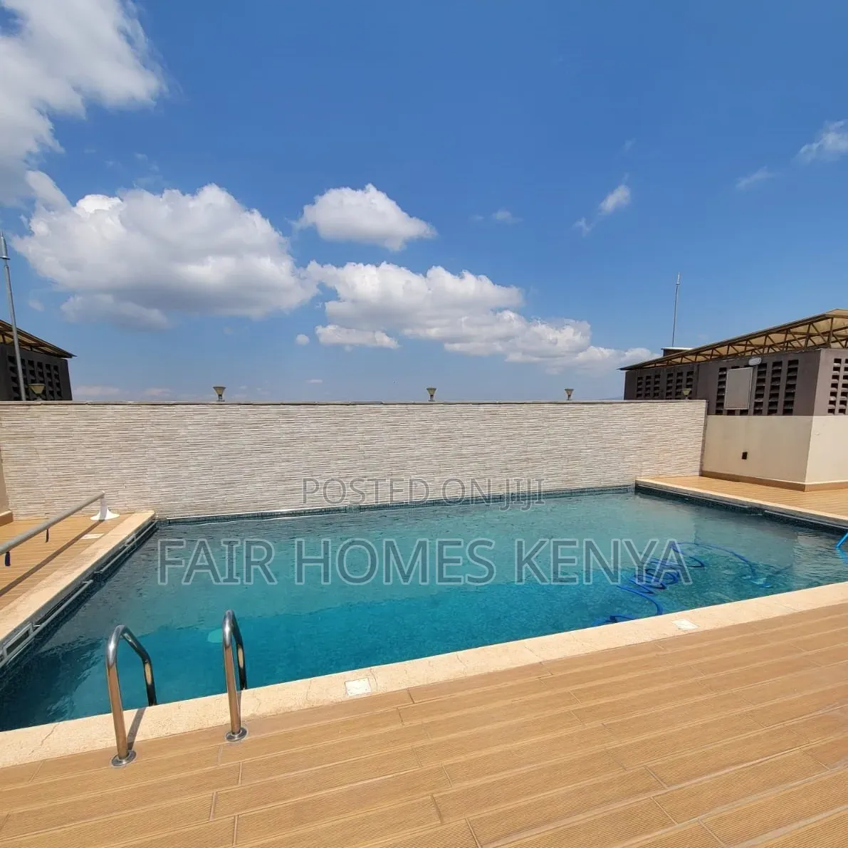 4bdrm Duplex in Gitanga Road, Valley Arcade for rent