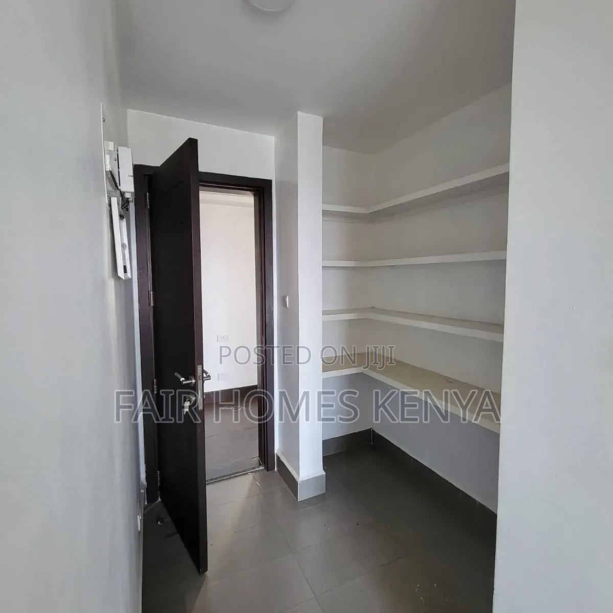 4bdrm Duplex in Gitanga Road, Valley Arcade for rent