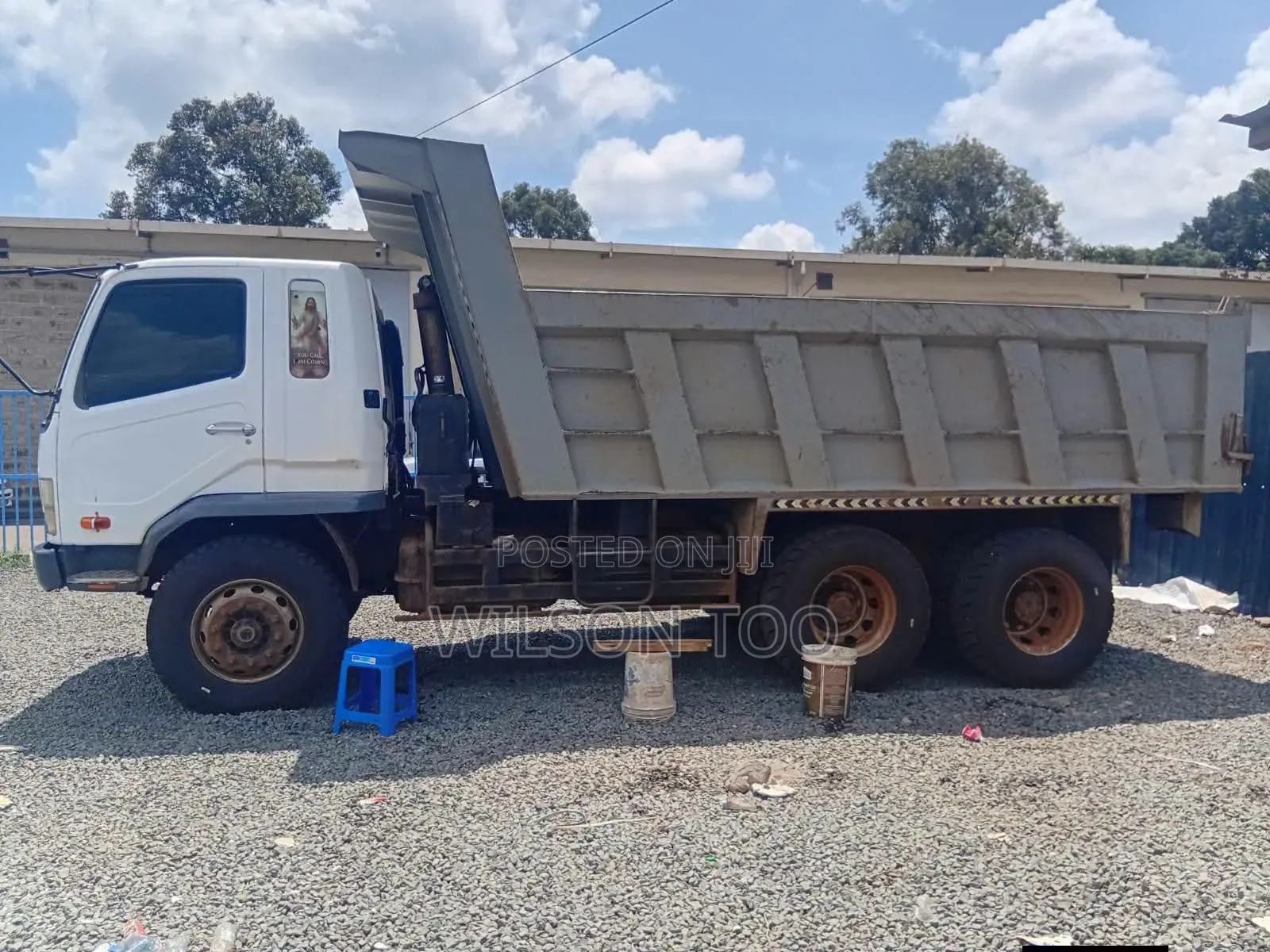 Fuzo Mahewa Double Diff Tipper