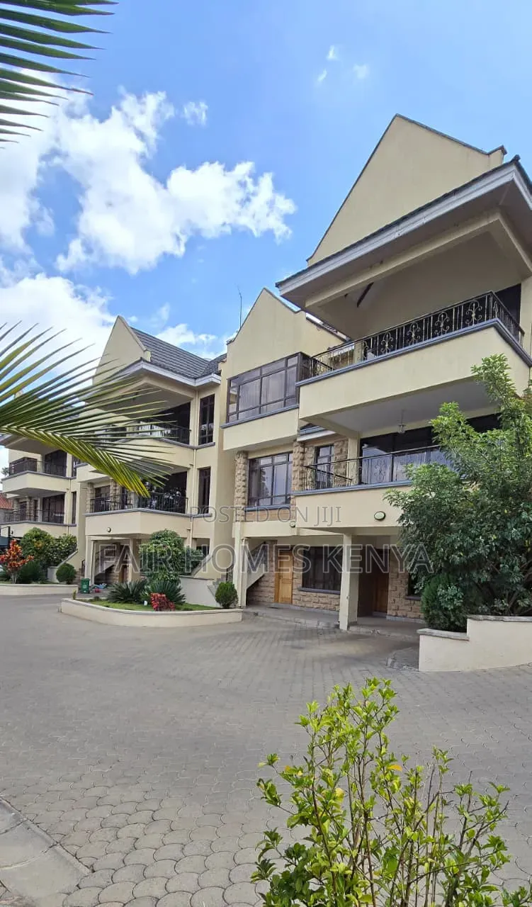 5bdrm Townhouse / Terrace in Convent Drive, Muthangari for rent