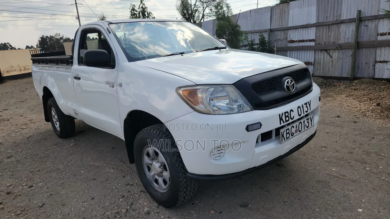 Toyota Hilux 2008 White