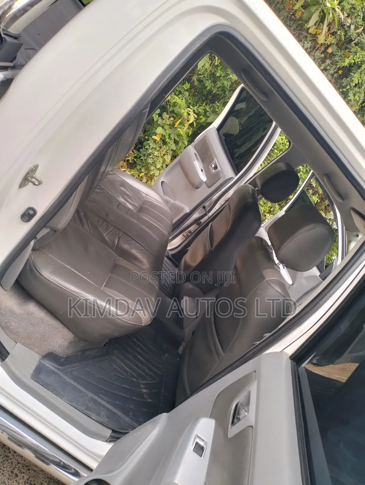 Toyota Hilux 2011 White