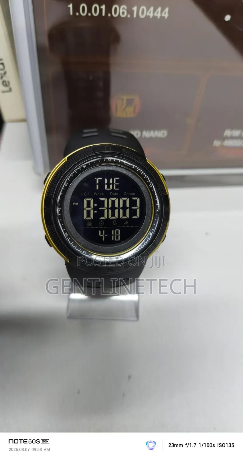 Original SKMEI 2070 Gold Black Quartz Watch