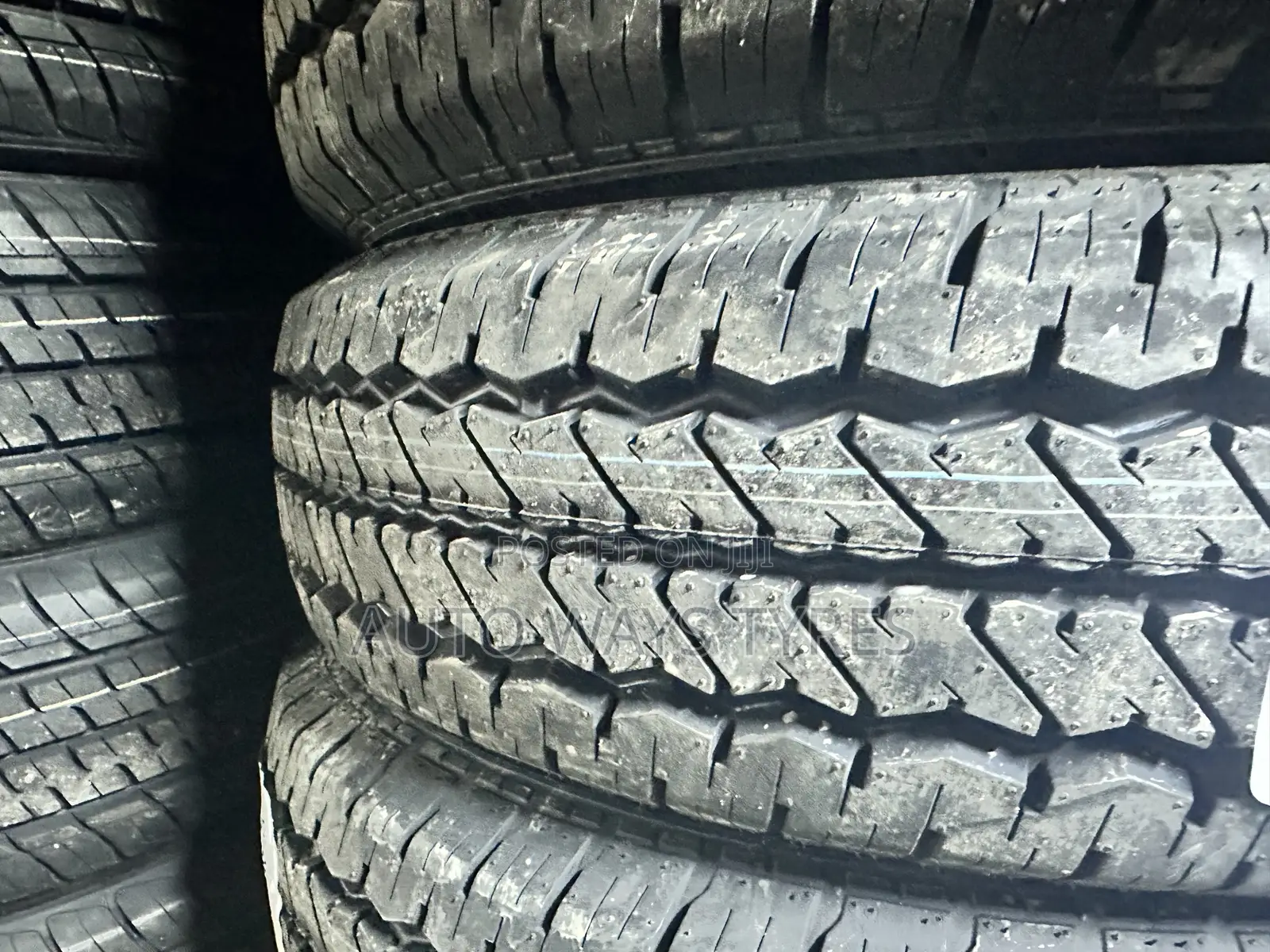195r15 Maxtarack