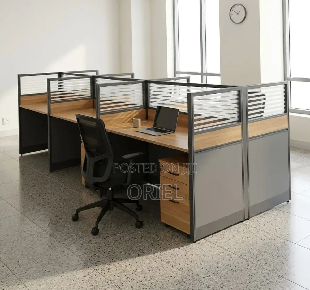 Office Workstation : 6-Seater Cubicles Modular Office Workstation