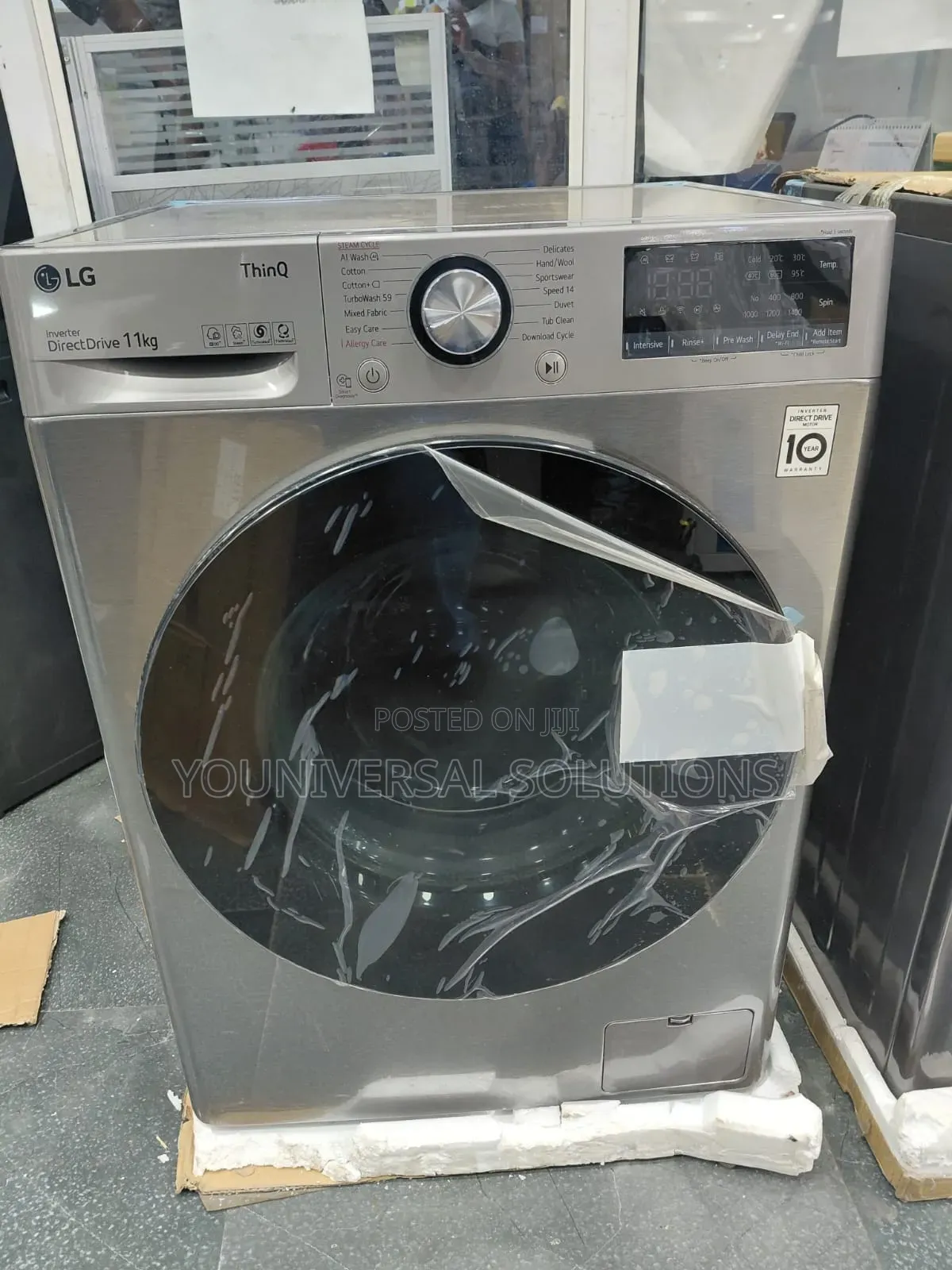 LG 13/7kg Front Load Wash and Dry Washing Machine F4Y9LDP2Z