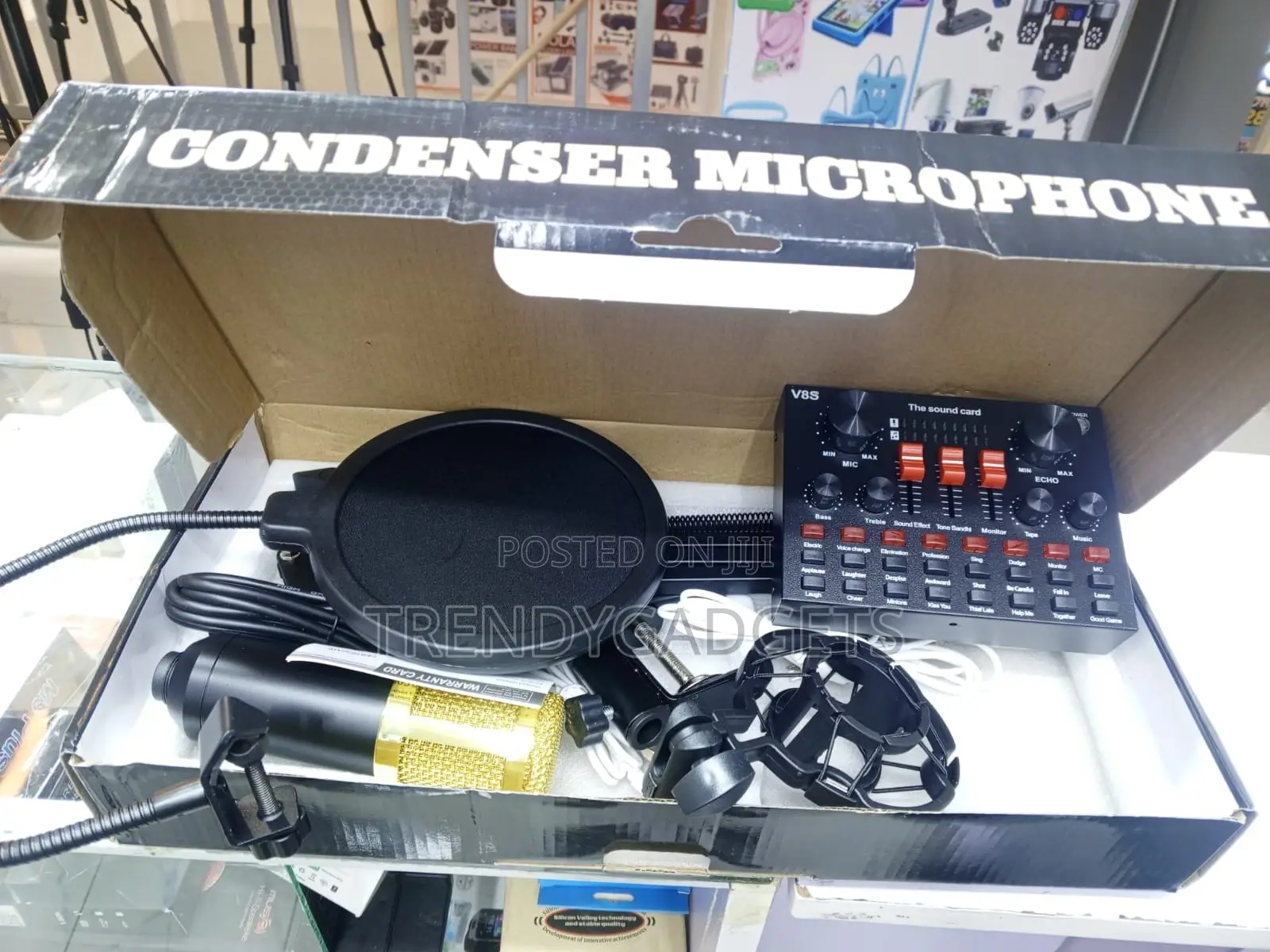 BM800 Podcast Microphone Kit With V8 Sound Card Stand