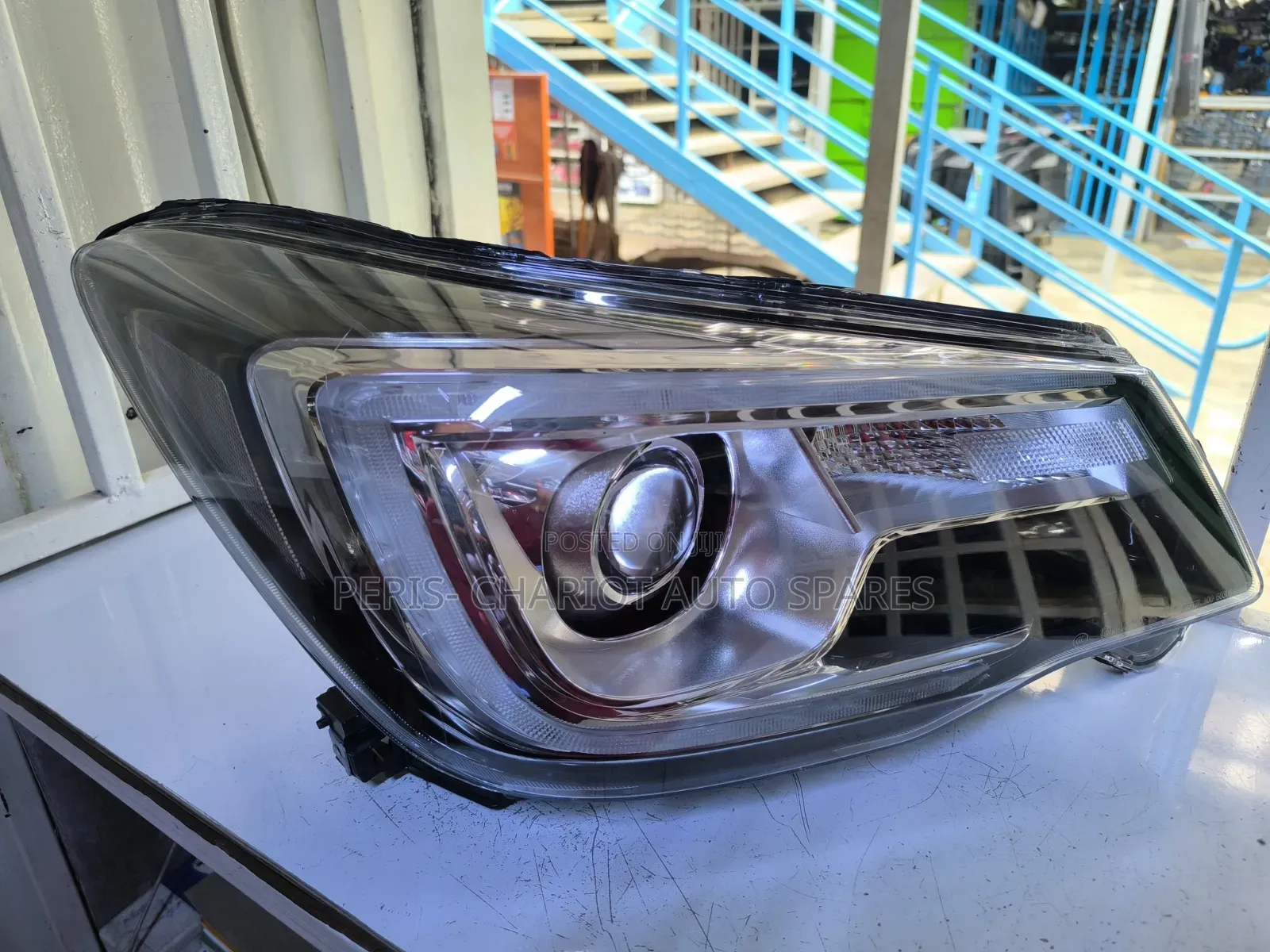 Subaru Forester SJG Xenon Headlights Available.