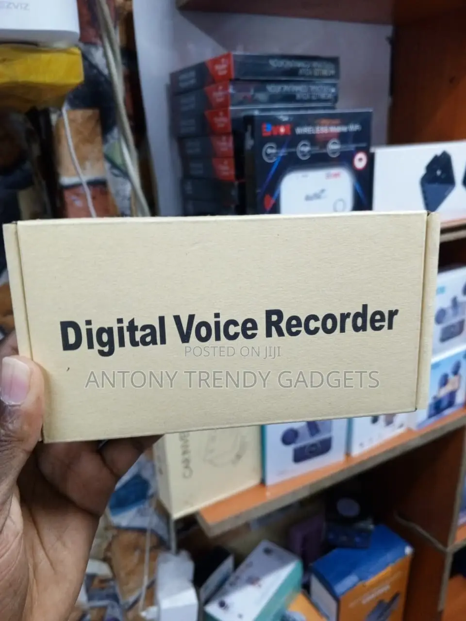 Portable 8GB Audio Recorder for Lectures Business Meetings