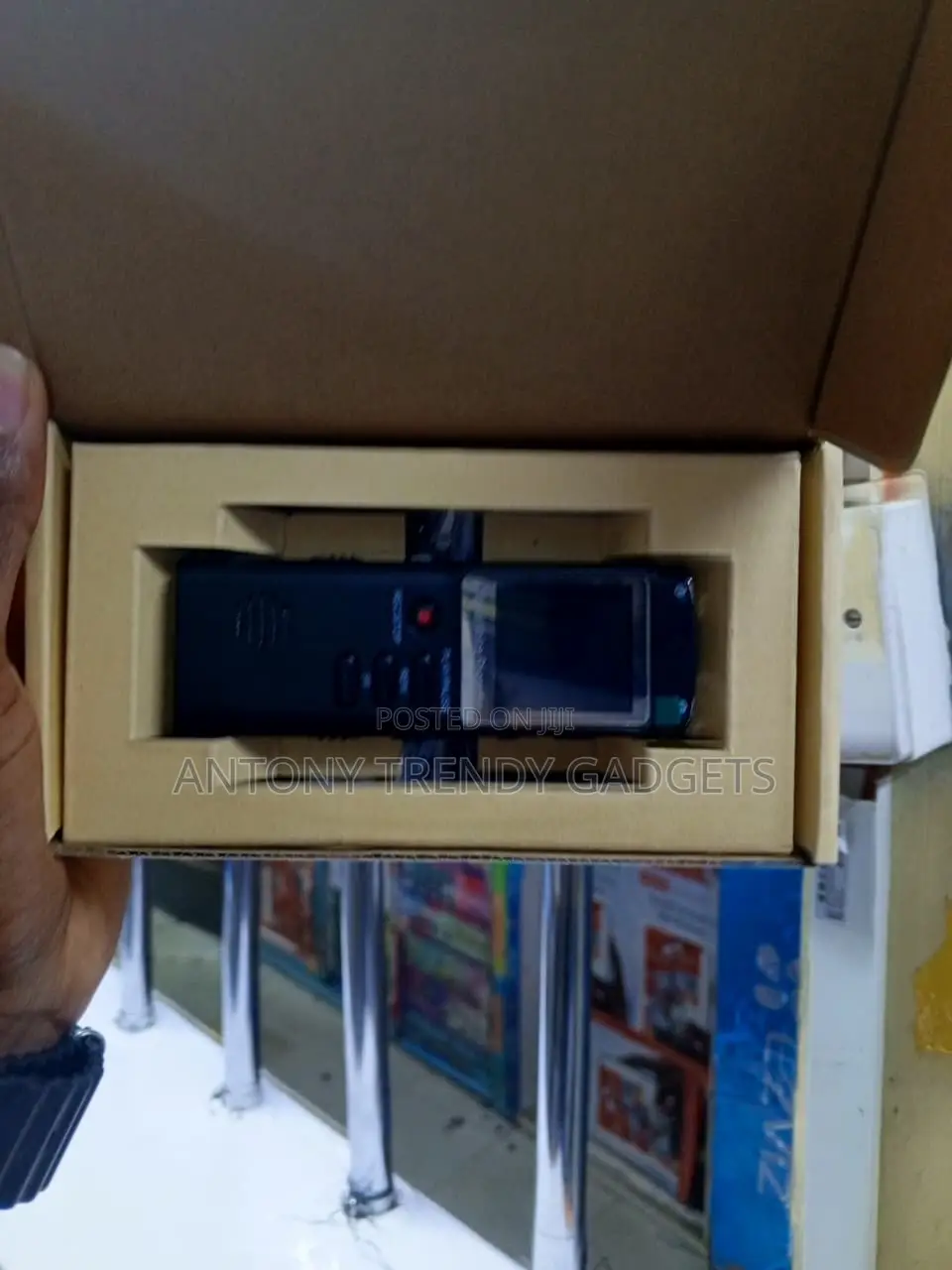 USB Rechargeable Voice Recorder With 8GB Internal Memory