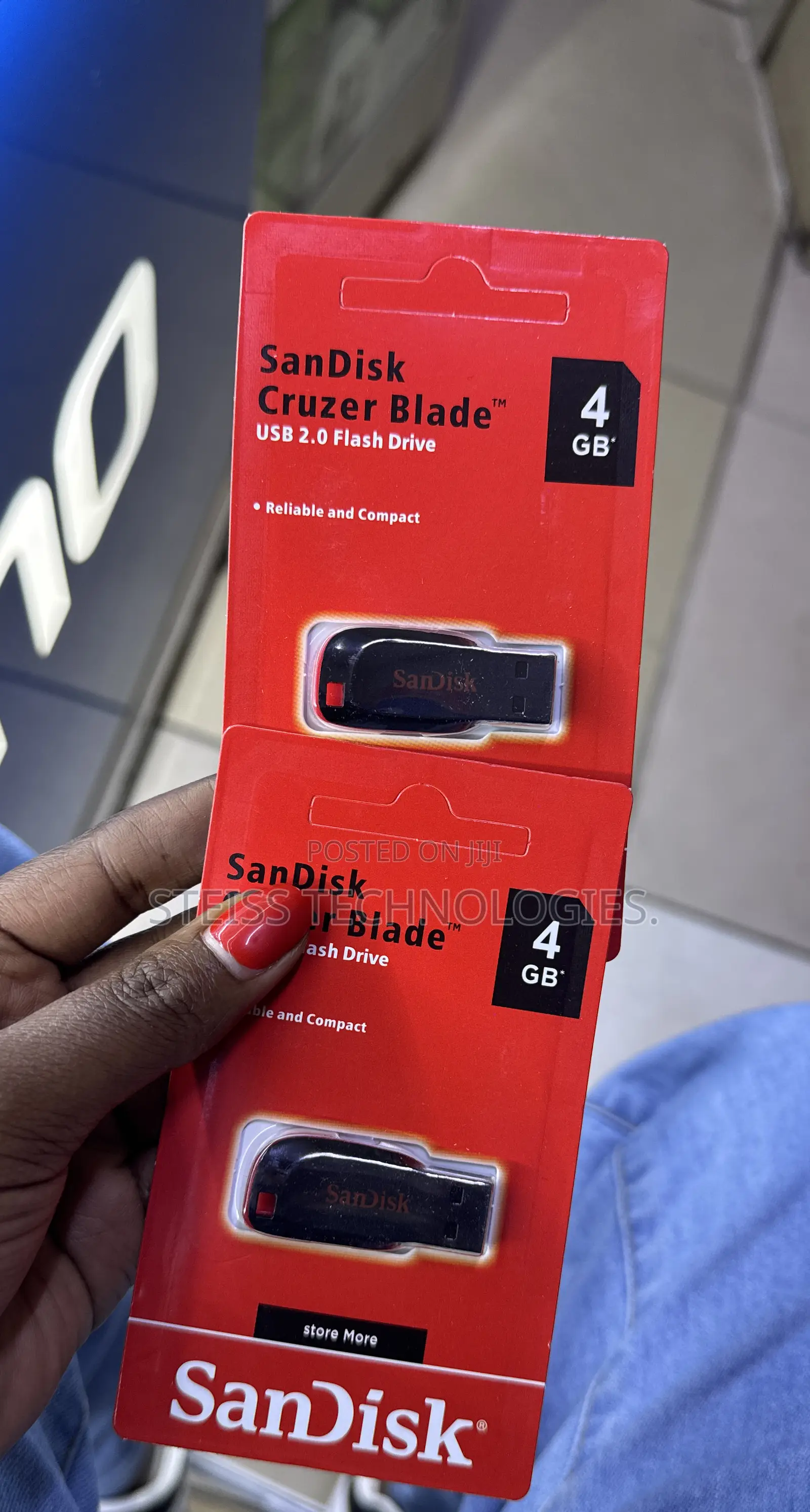 4GB Sandisk Flashdisk