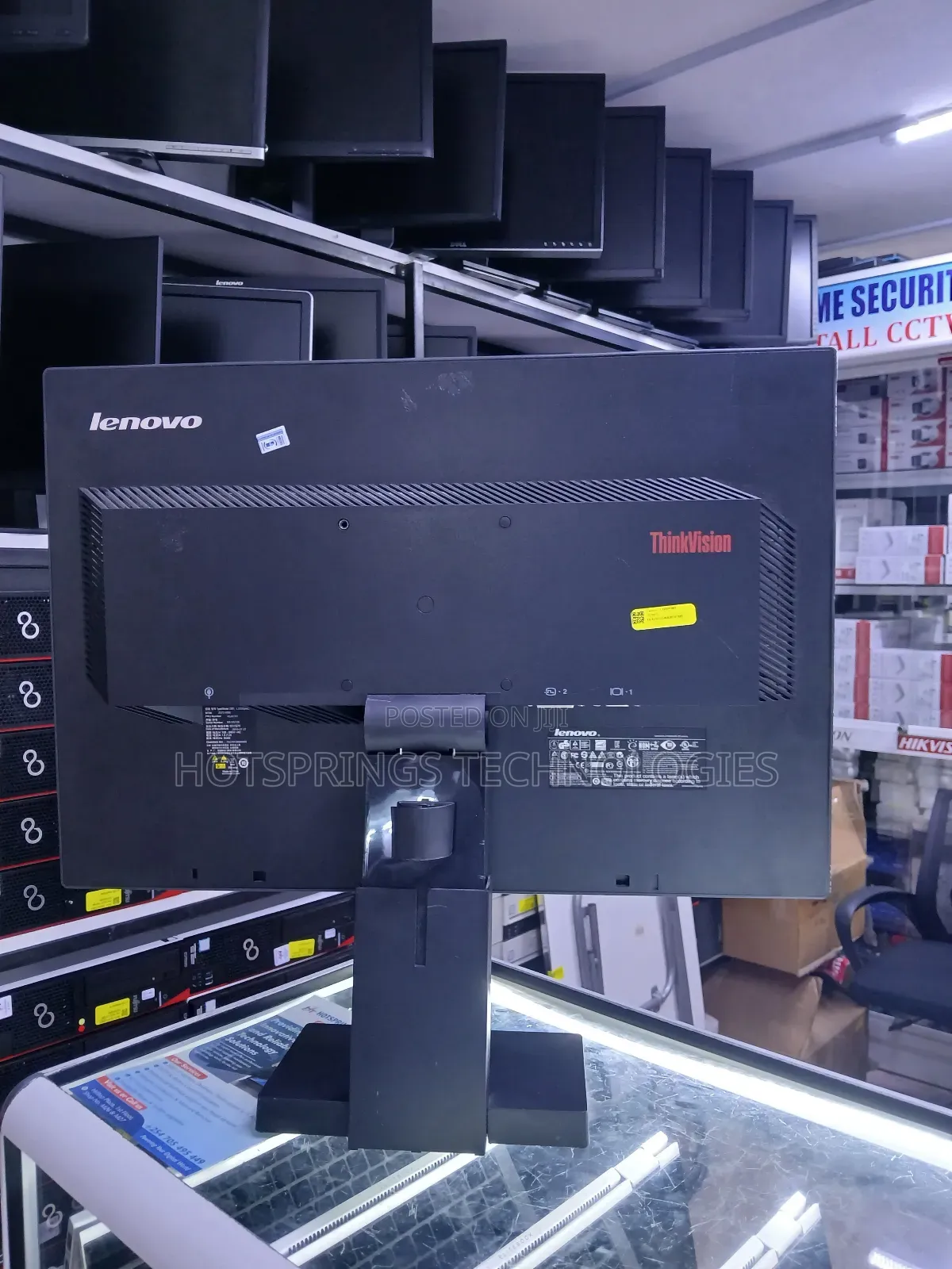 Lenovo ThinkVision L2250pwD
22-Inch Monitor