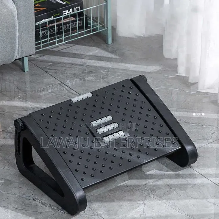Ergonomic Footrest