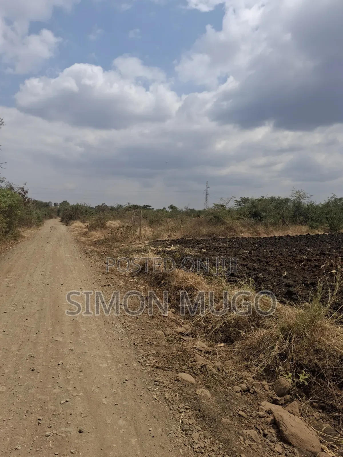 Kenol Nyeri Super Highway Rukanga Area 50x100 Freehold Title