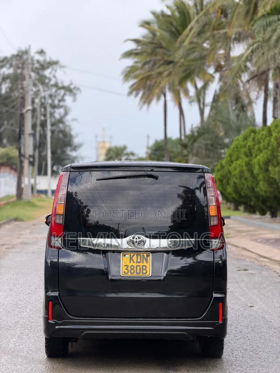 Toyota Noah 2017 Black