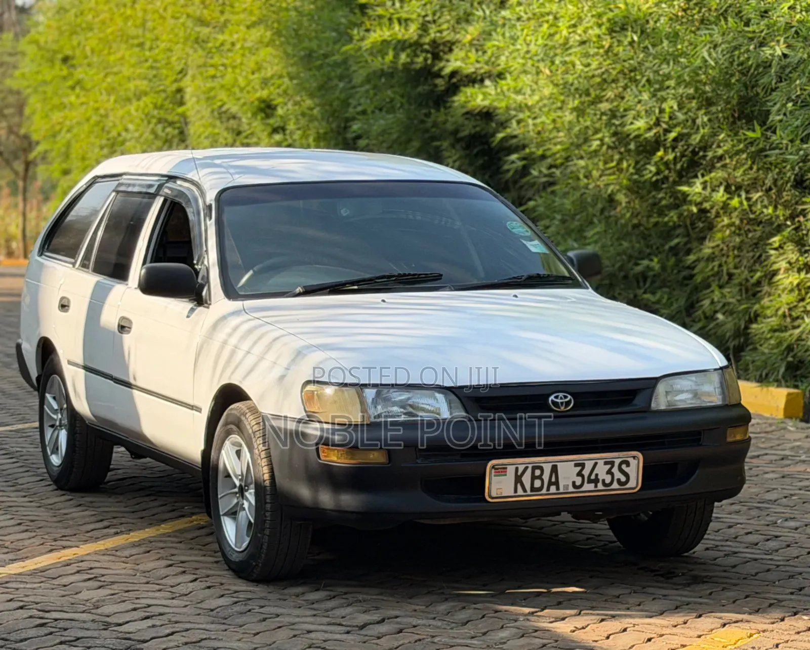 Toyota Corolla 2002 Black