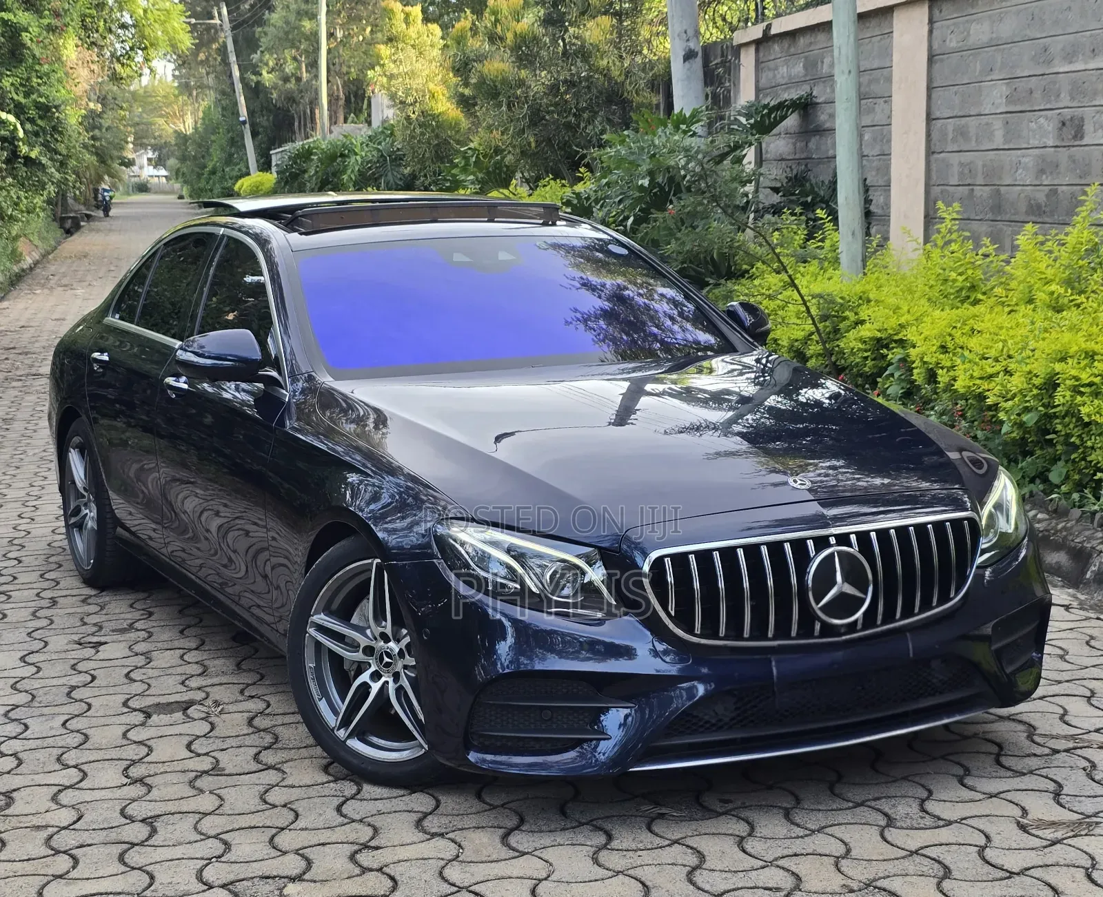 Mercedes-Benz E250 2018 Black