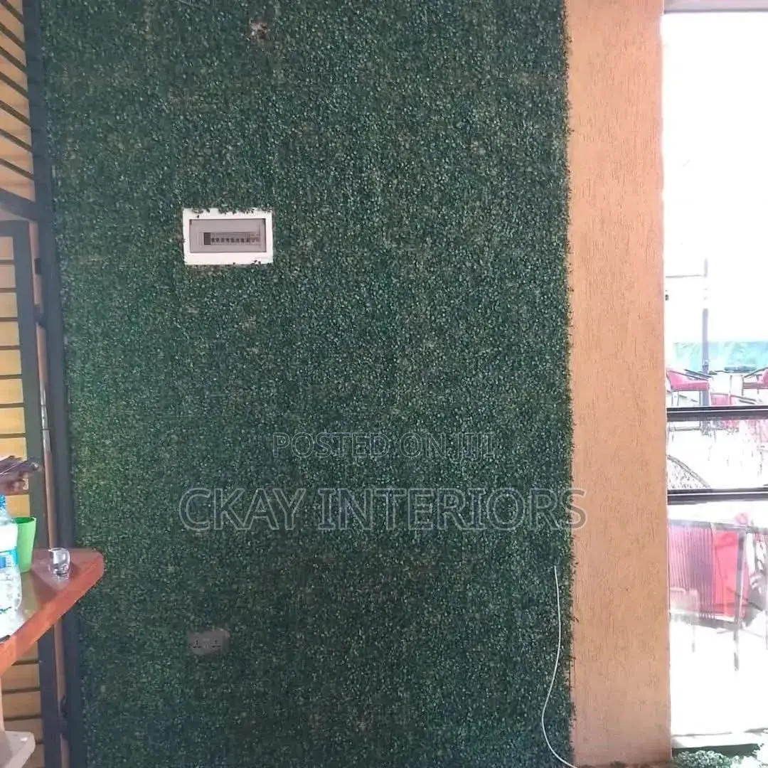 Enjoy Greenery Without the Maintenance Boxwood Panels