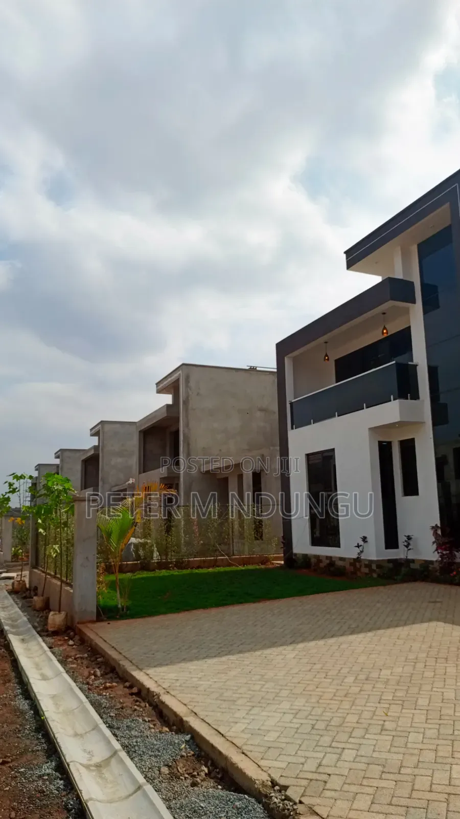 5bdrm Maisonette in Mugutha, Kimbo for sale