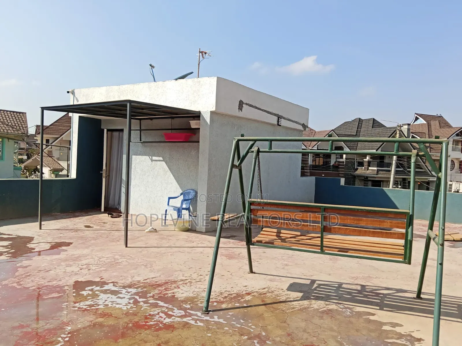 4bdrm House in Membley for sale