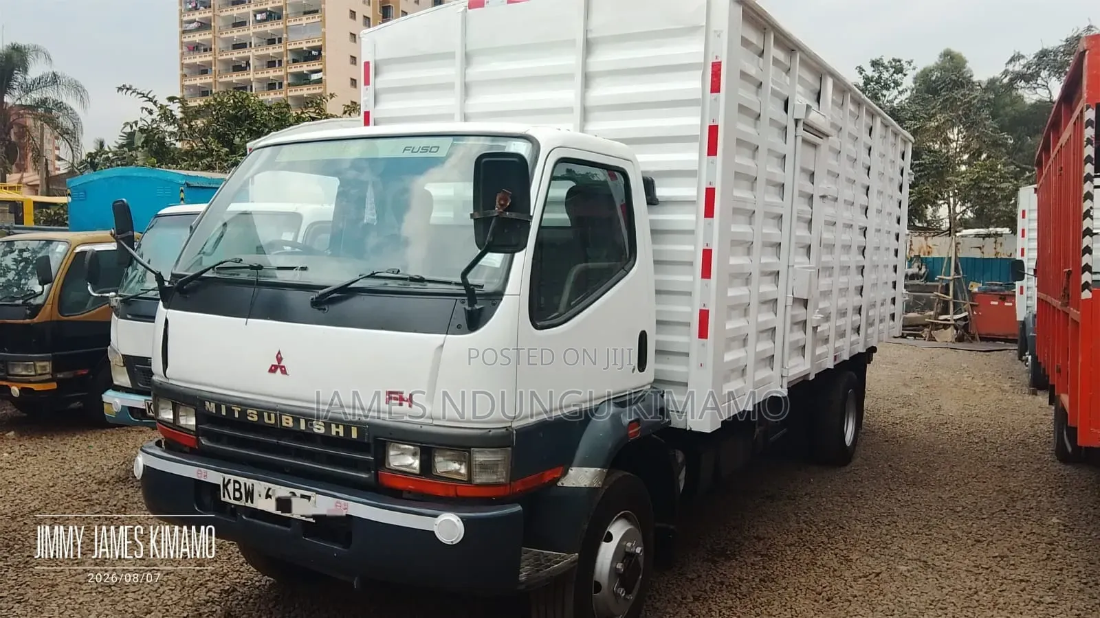 Mitsubishi Canter FH 2013 White