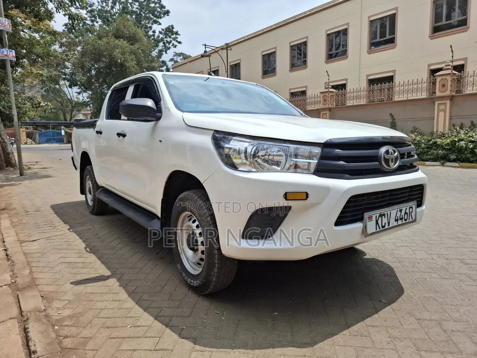 Toyota Hilux 2018 White