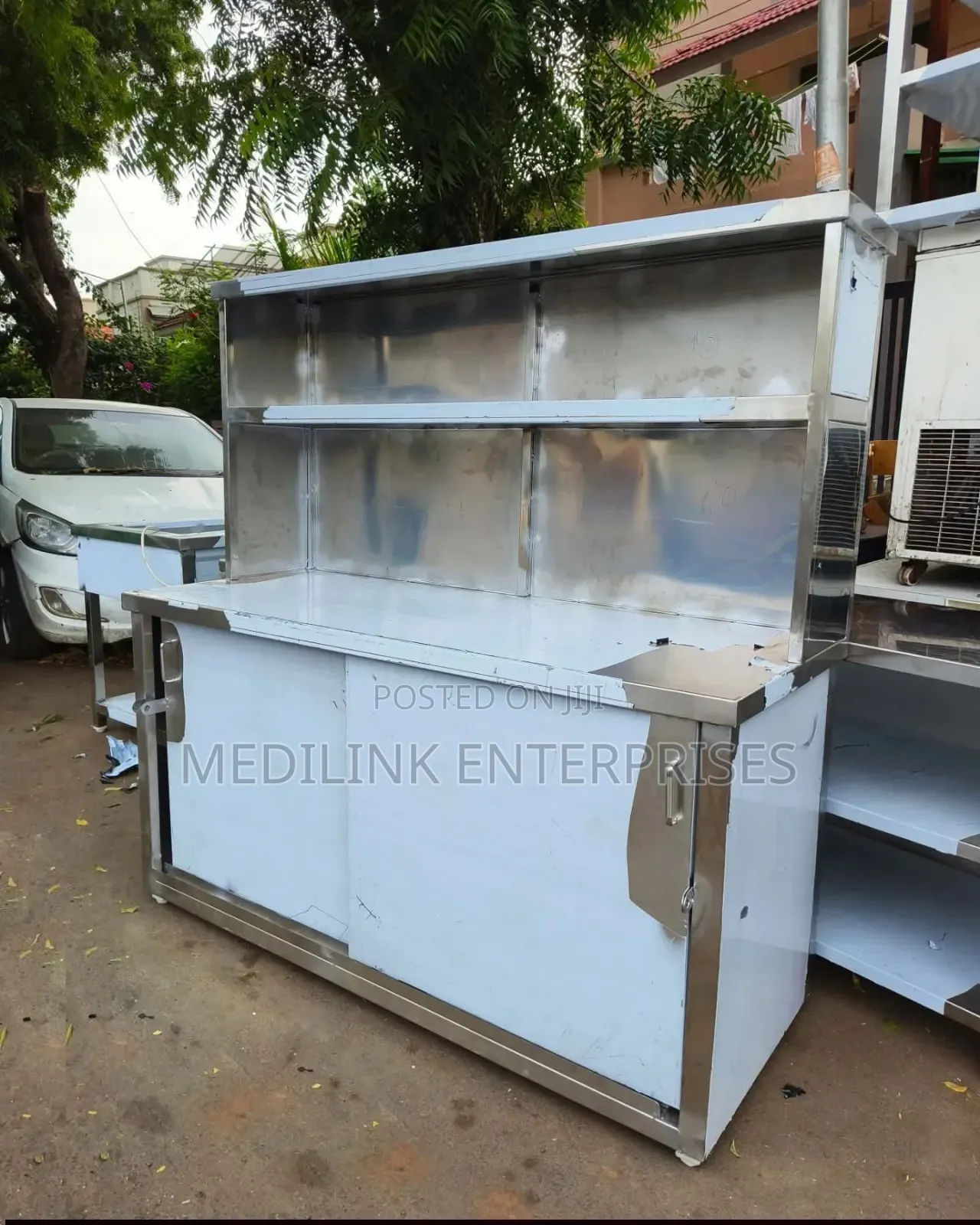 Customized Ss 304 Food Grade All Weather Storage Cabinet
