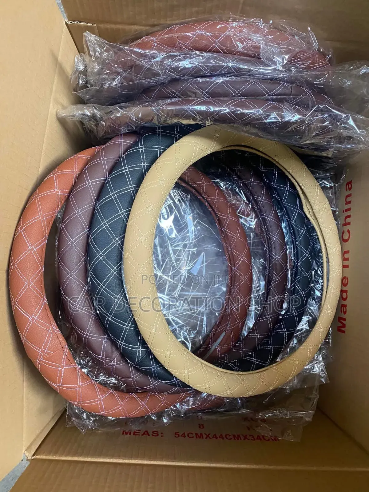 Diamond Quilted Leather Steering Wheel Cover Textured Antixslip Grip