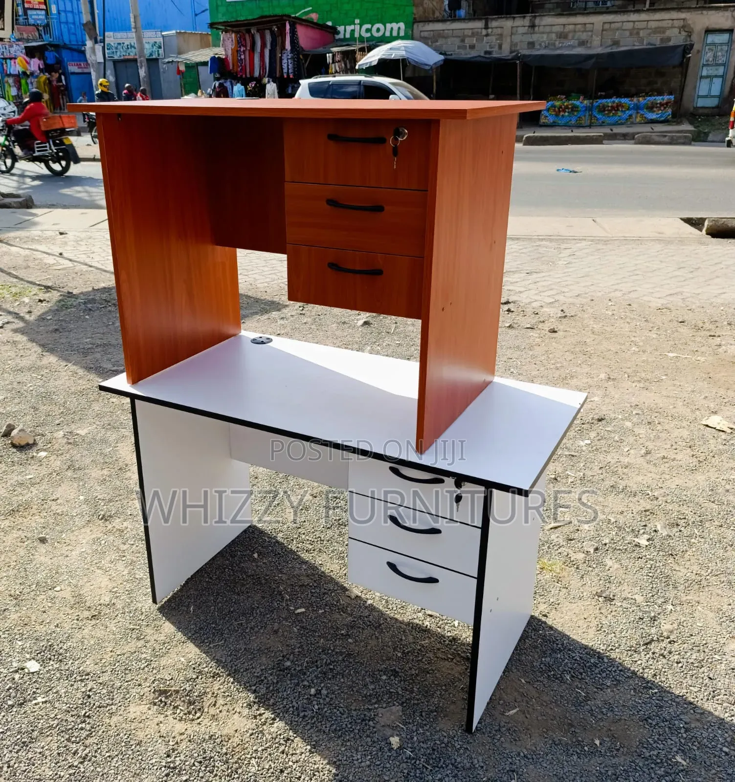 Office Desk; Modern Office Table With Storage