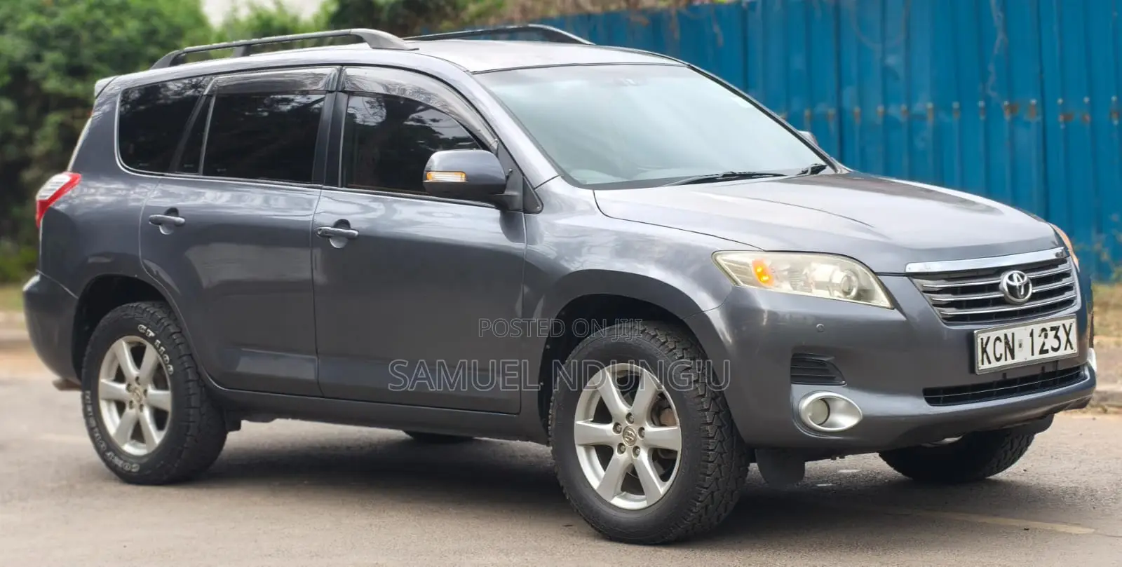 Toyota Vanguard 2011 Gray