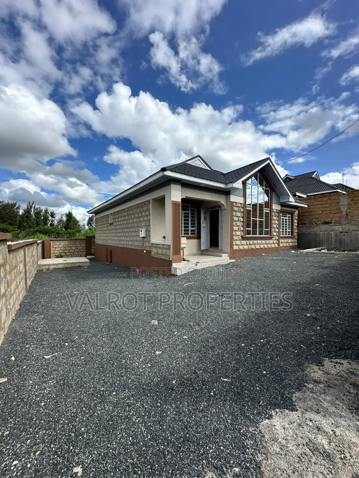 4bdrm Bungalow in Matasia for rent