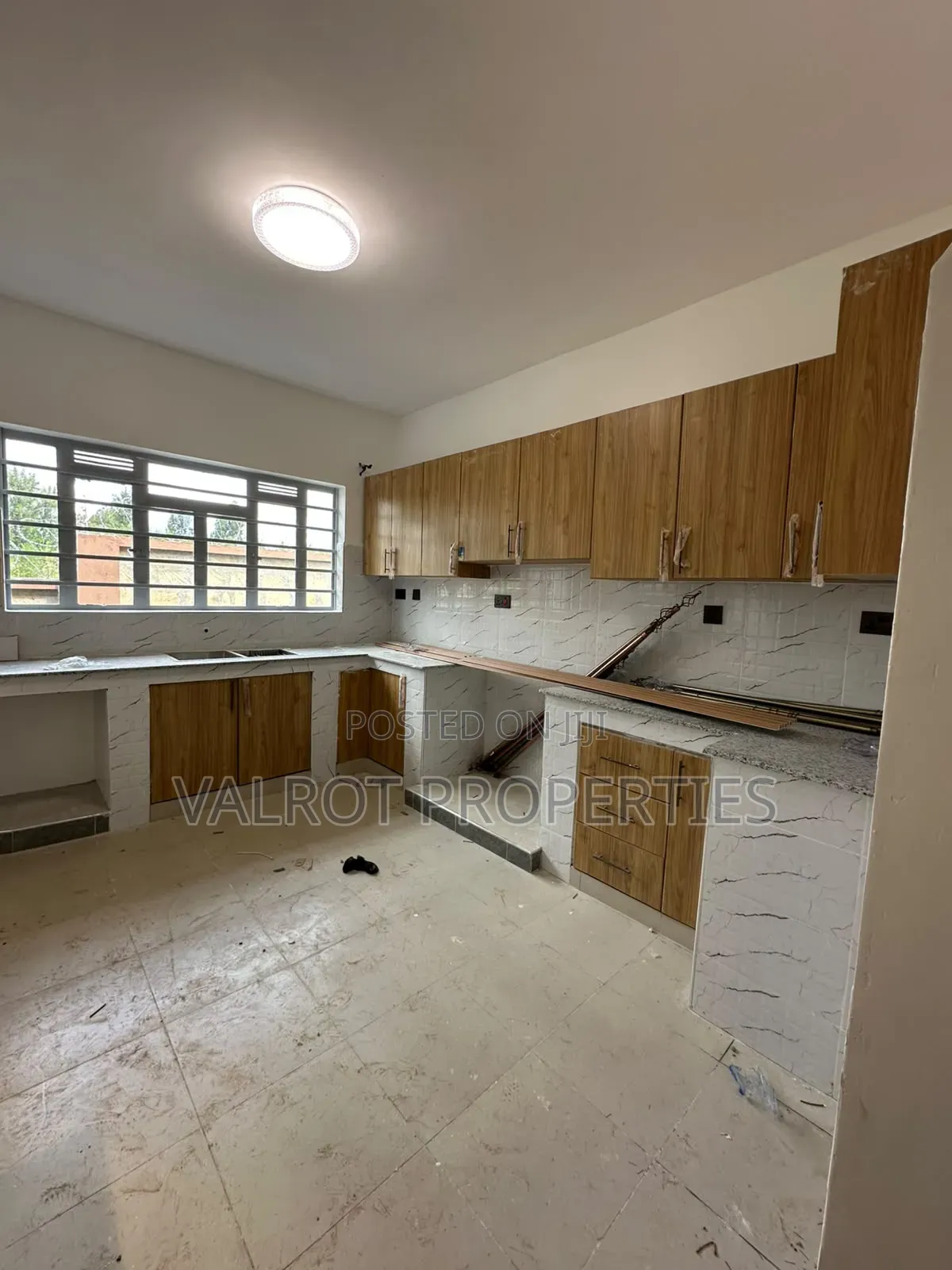 4bdrm Bungalow in Matasia for rent