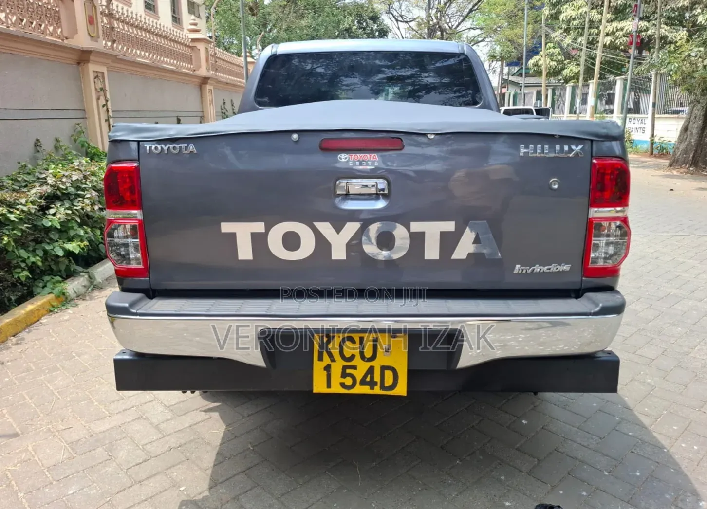 Toyota Hilux 2013 Gray