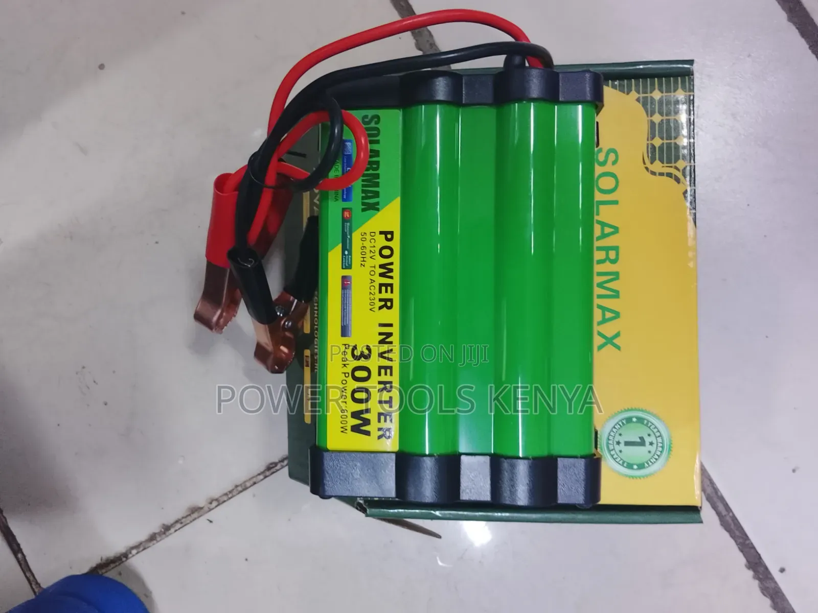 SolarMax 300W Power Inverter