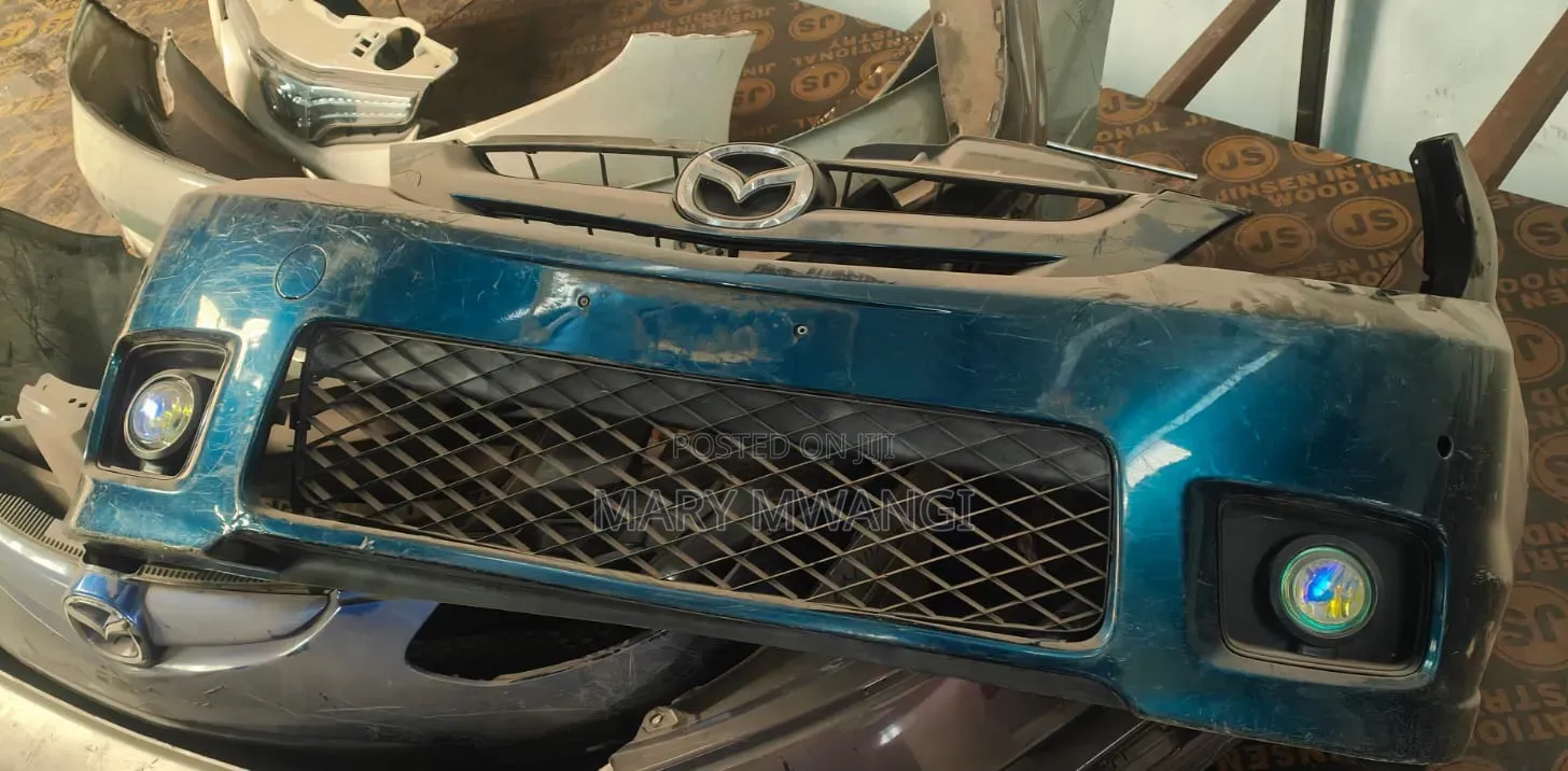 Front Bumper Premacy Model 2007/2009