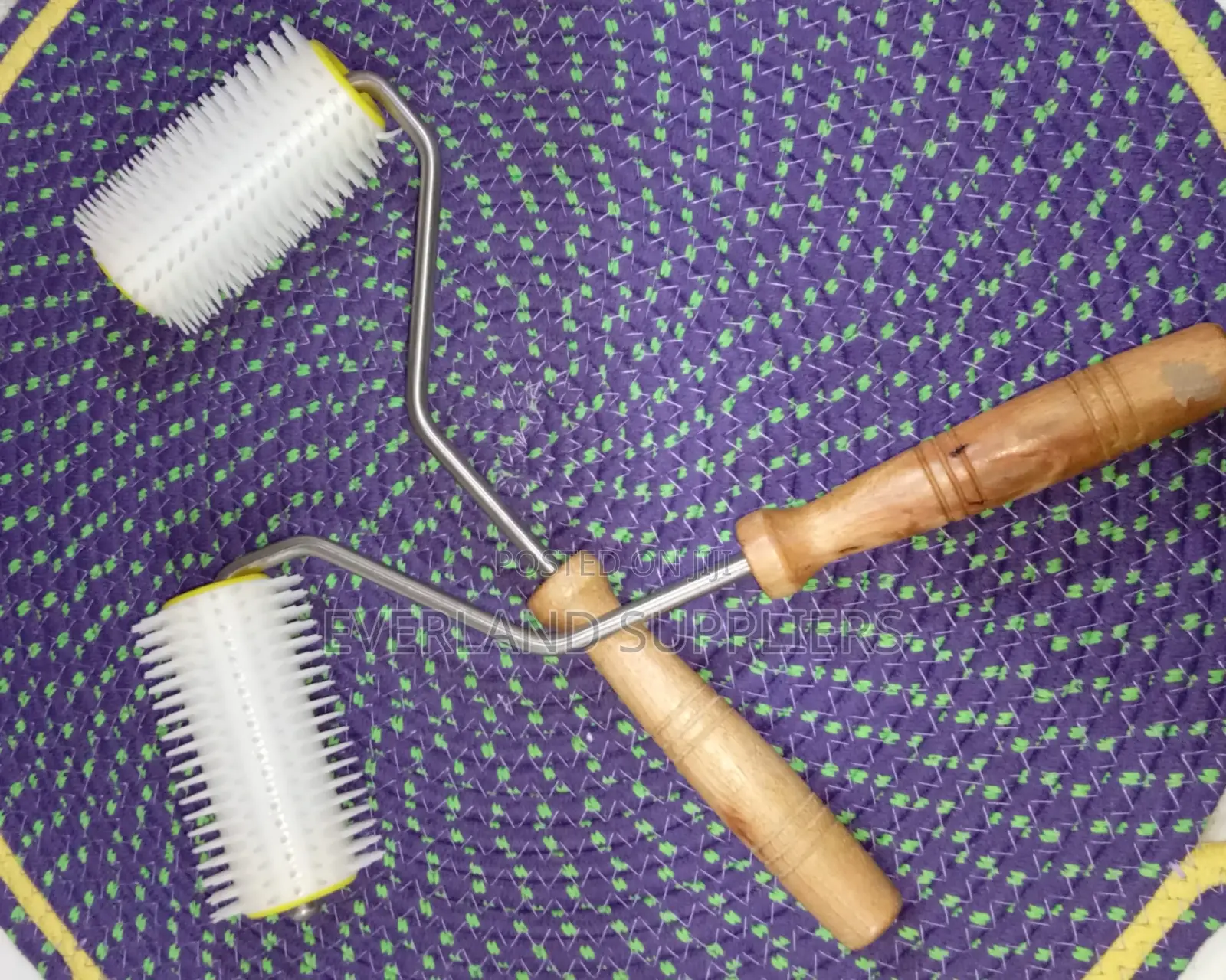 Uncapping Roller for Beekeepers