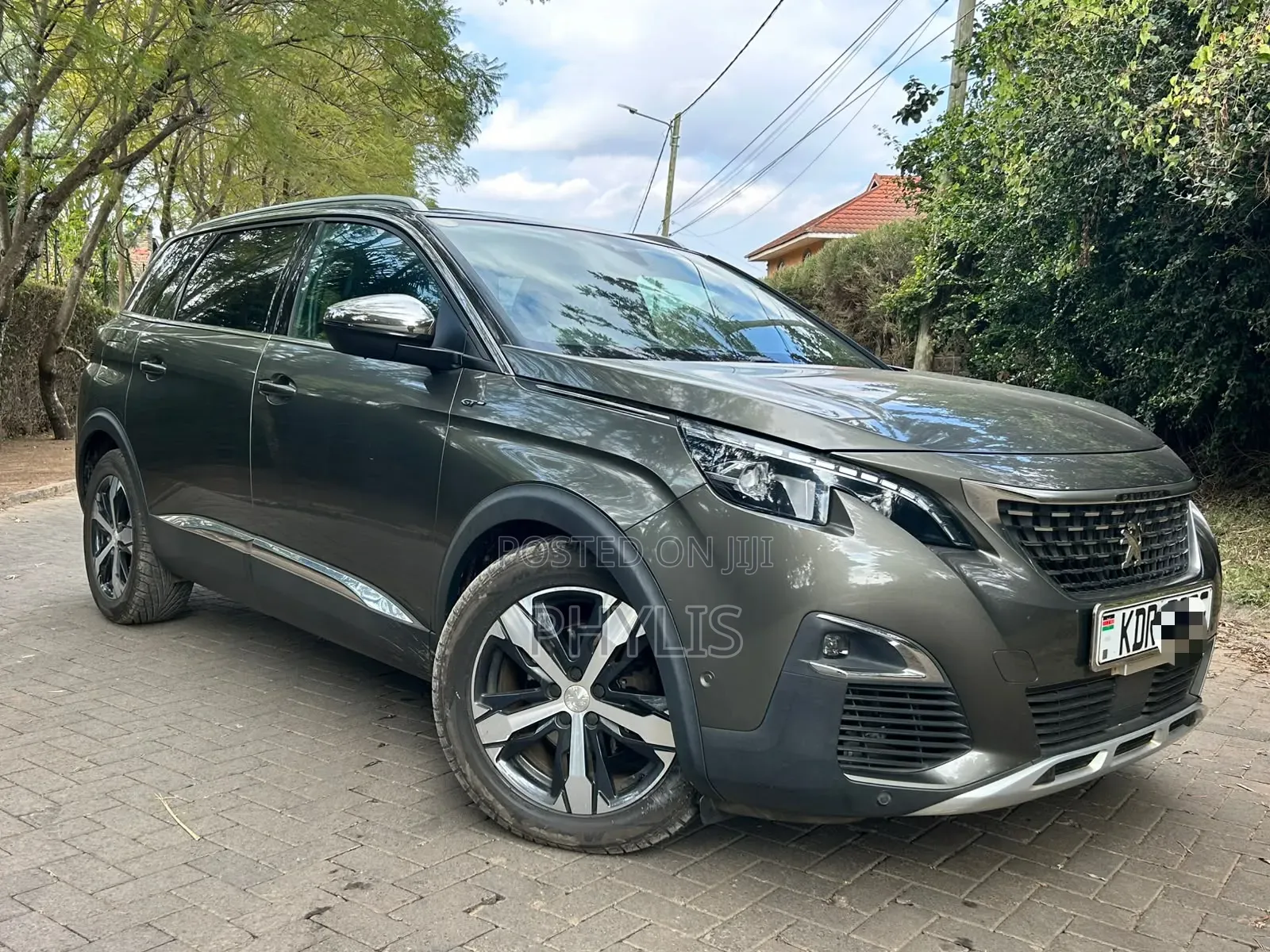 Peugeot 5008 2018 Gray