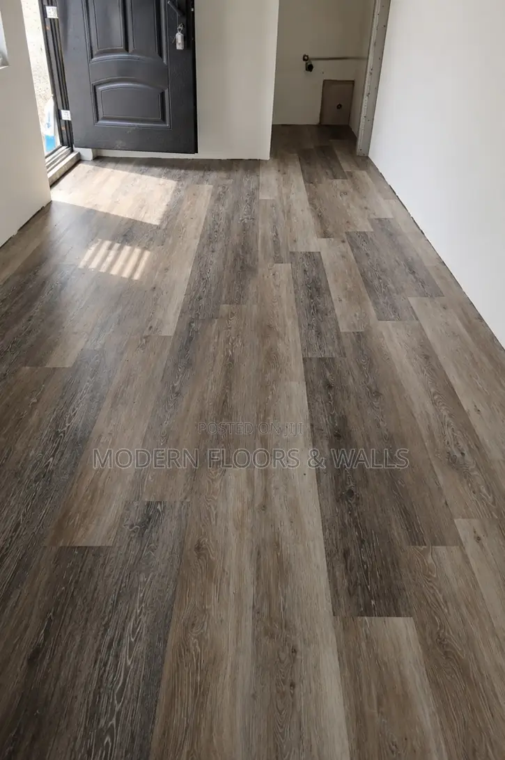 6mm Greige Wooden Brown SPC Click Lock Floor Tiles + IXPE Back Pad