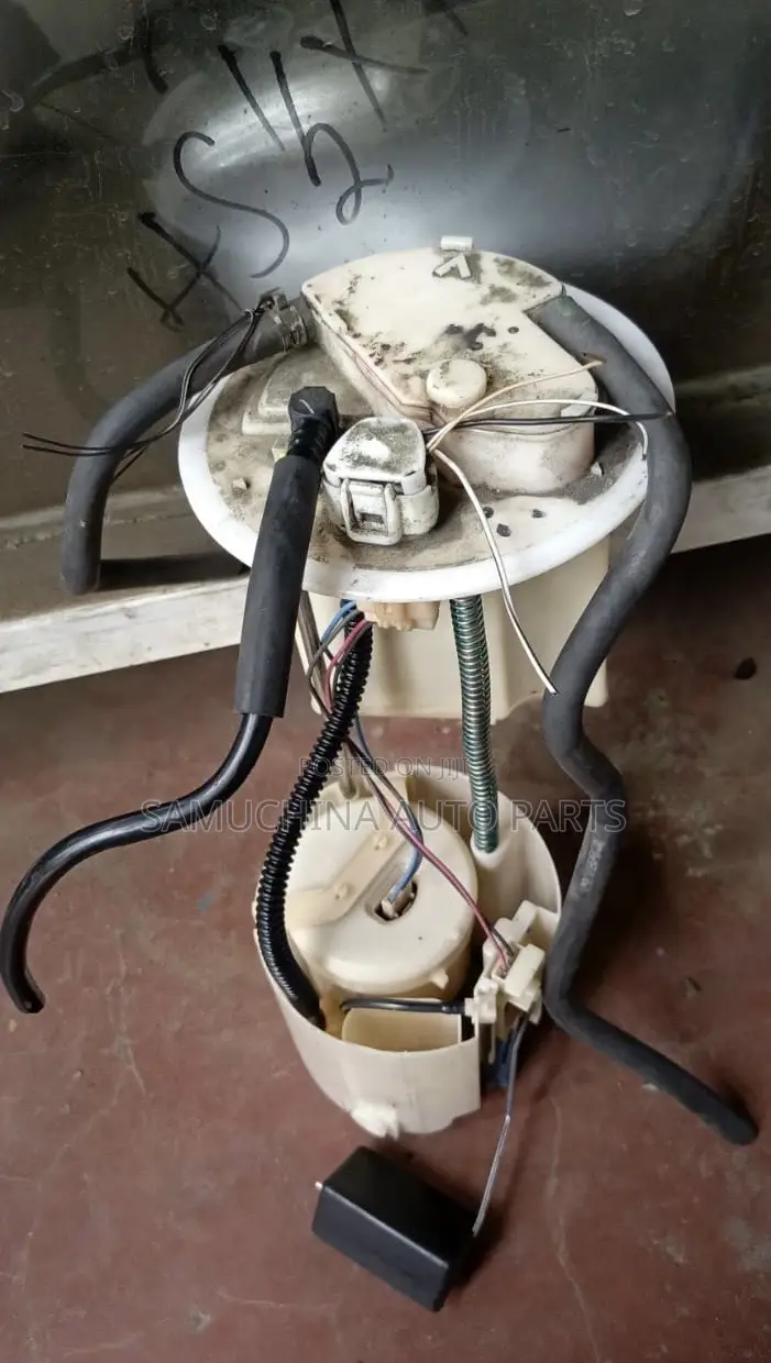 Fuel Pump Toyota Belta/ Aqua Vitz /Ractis