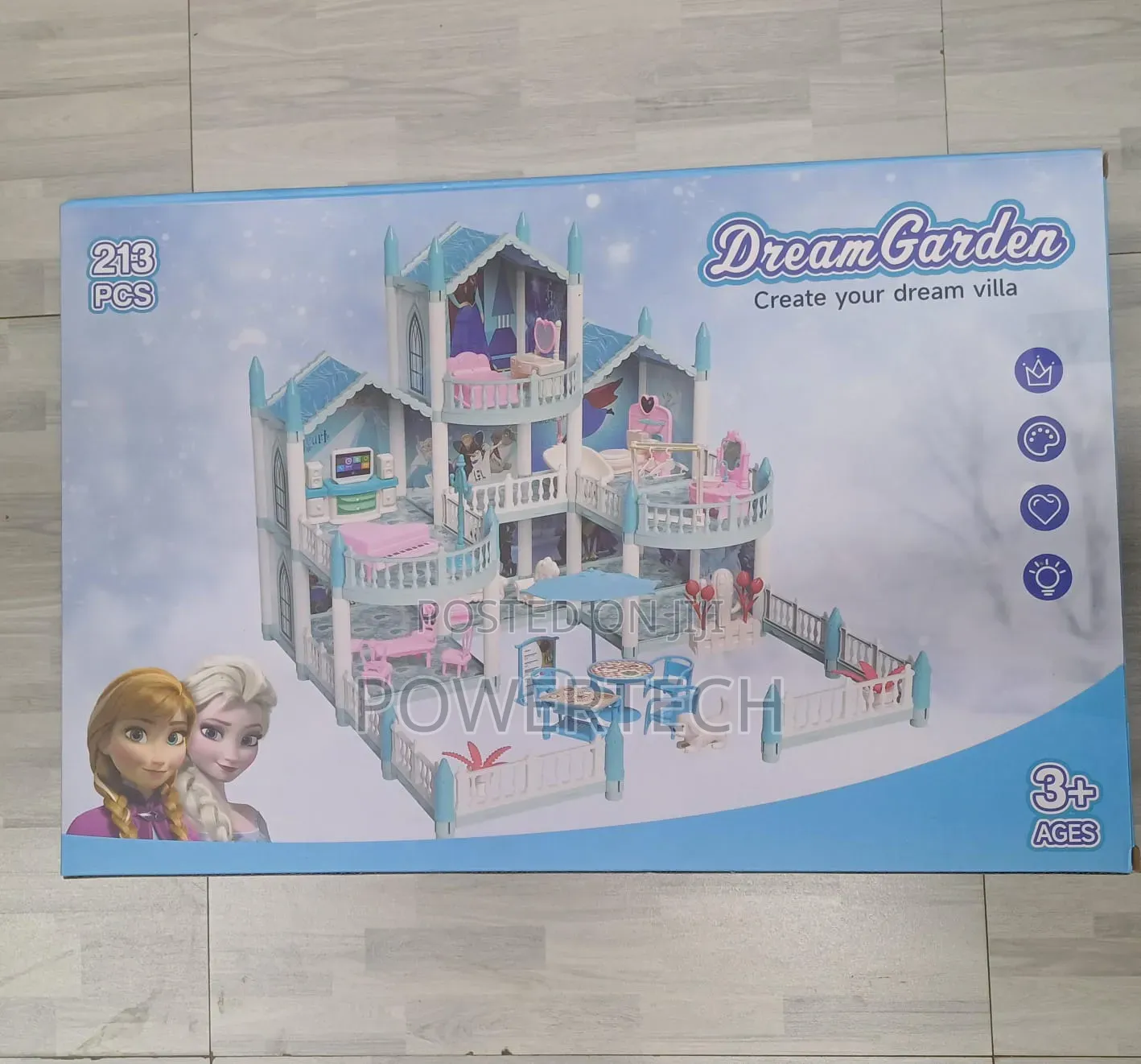 *213pcs Doll House Dream Villa Doll House