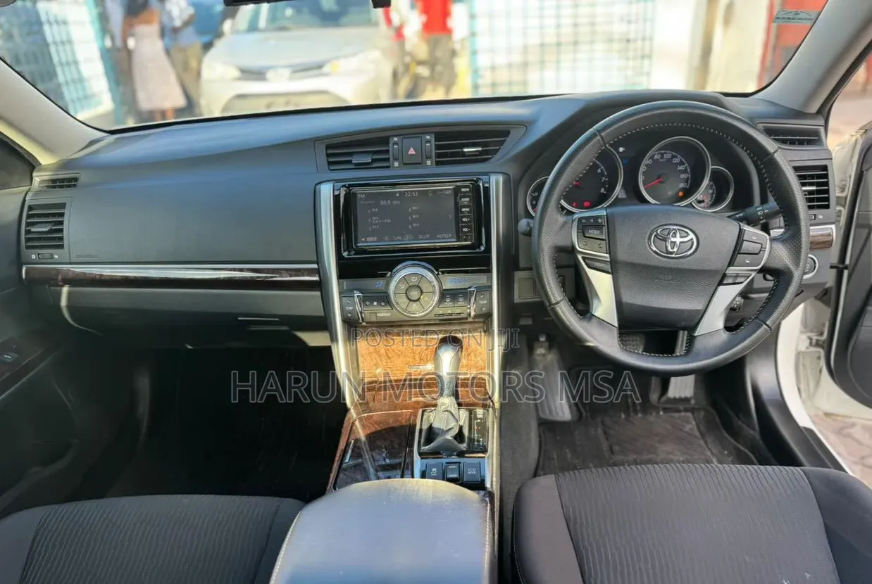 Toyota Mark X 2019 White