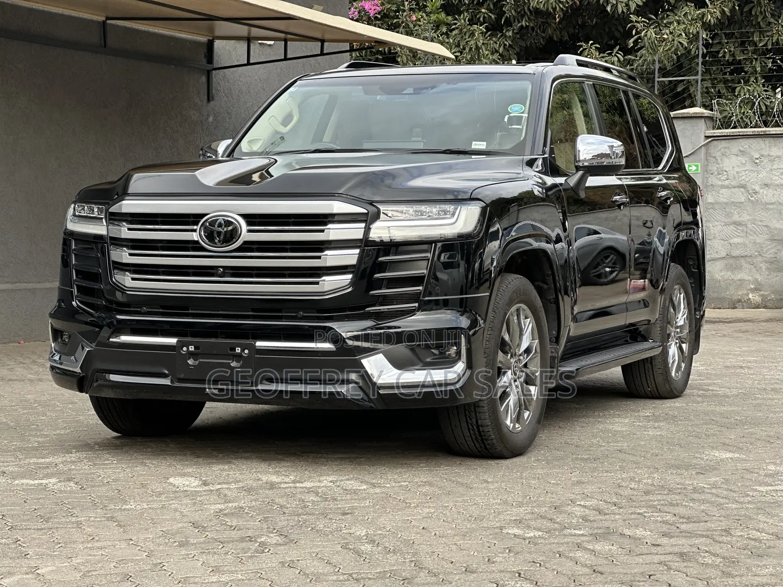 Toyota Land Cruiser Prado 2023 Black