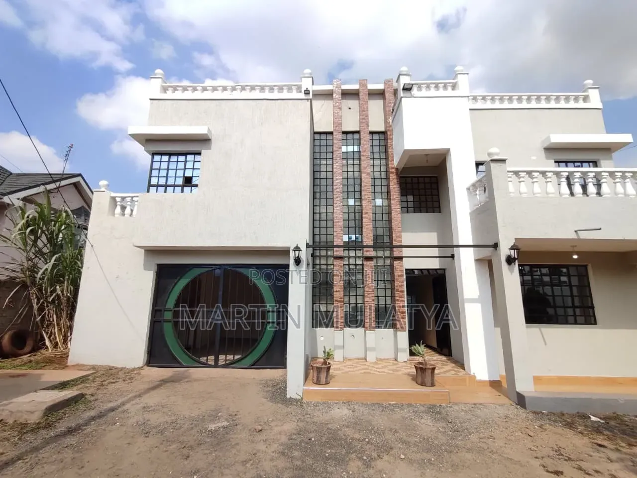Furnished 4bdrm Maisonette in Kamakis for sale