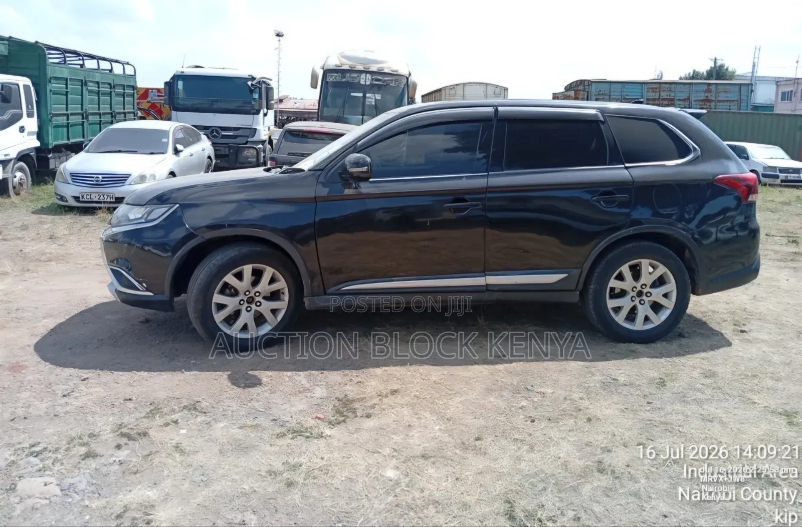 Mitsubishi Outlander 2016 Black