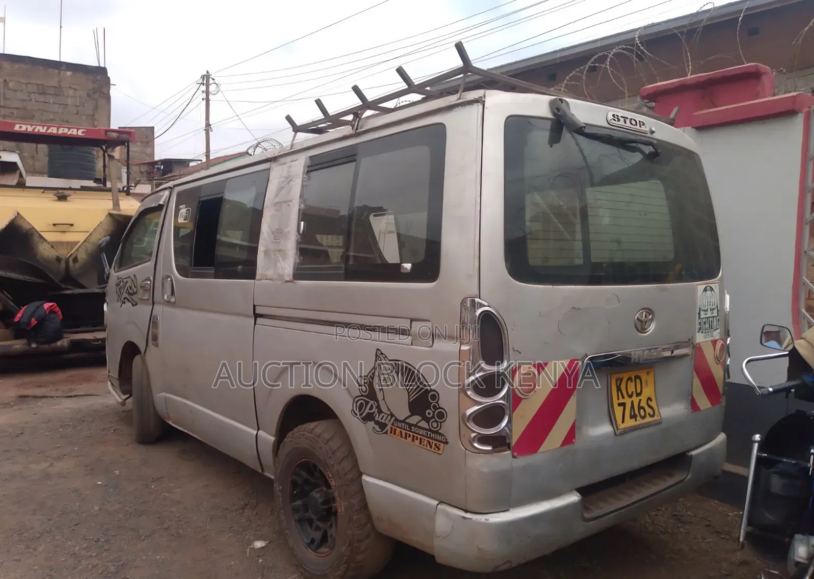 Toyota HiAce 2009 Silver